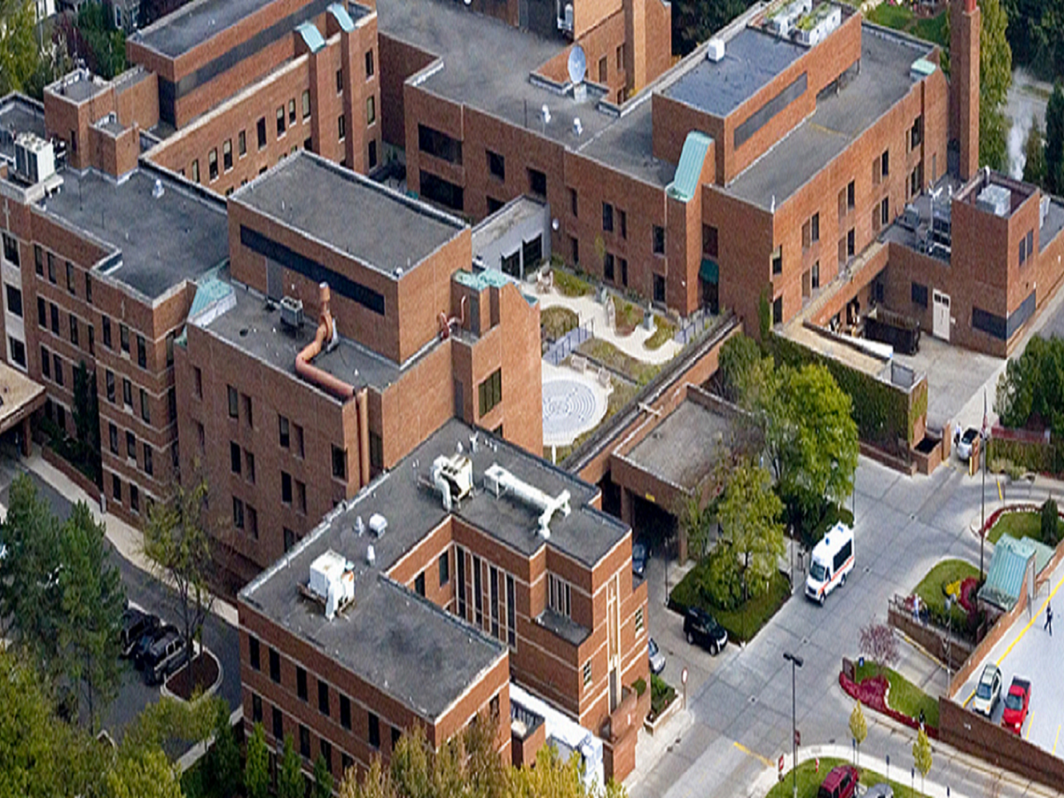 Corewell Health Beaumont Grosse Pointe Hospital
