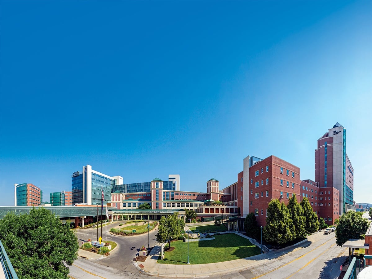 Fred & Pamela Buffett Cancer Center