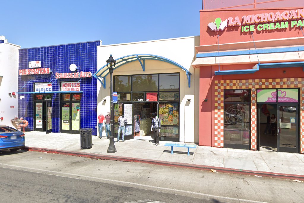 Farmacia Remedios Pharmacy