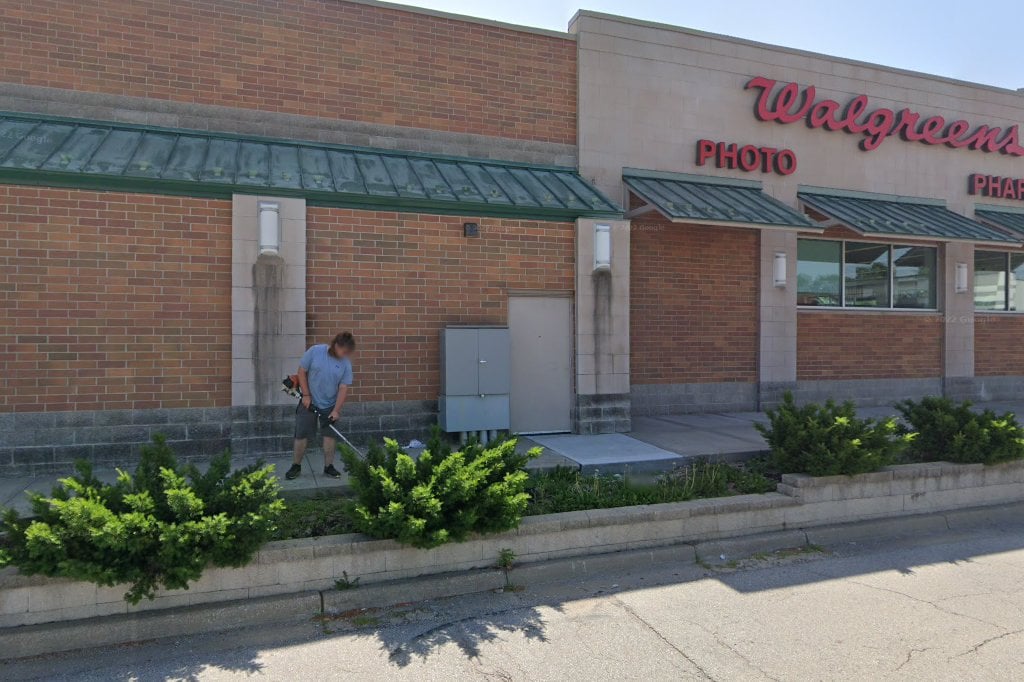 Walgreens Pharmacy
