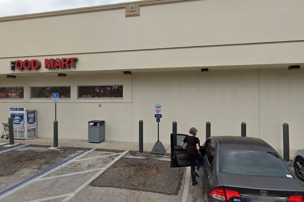 Walgreens Pharmacy