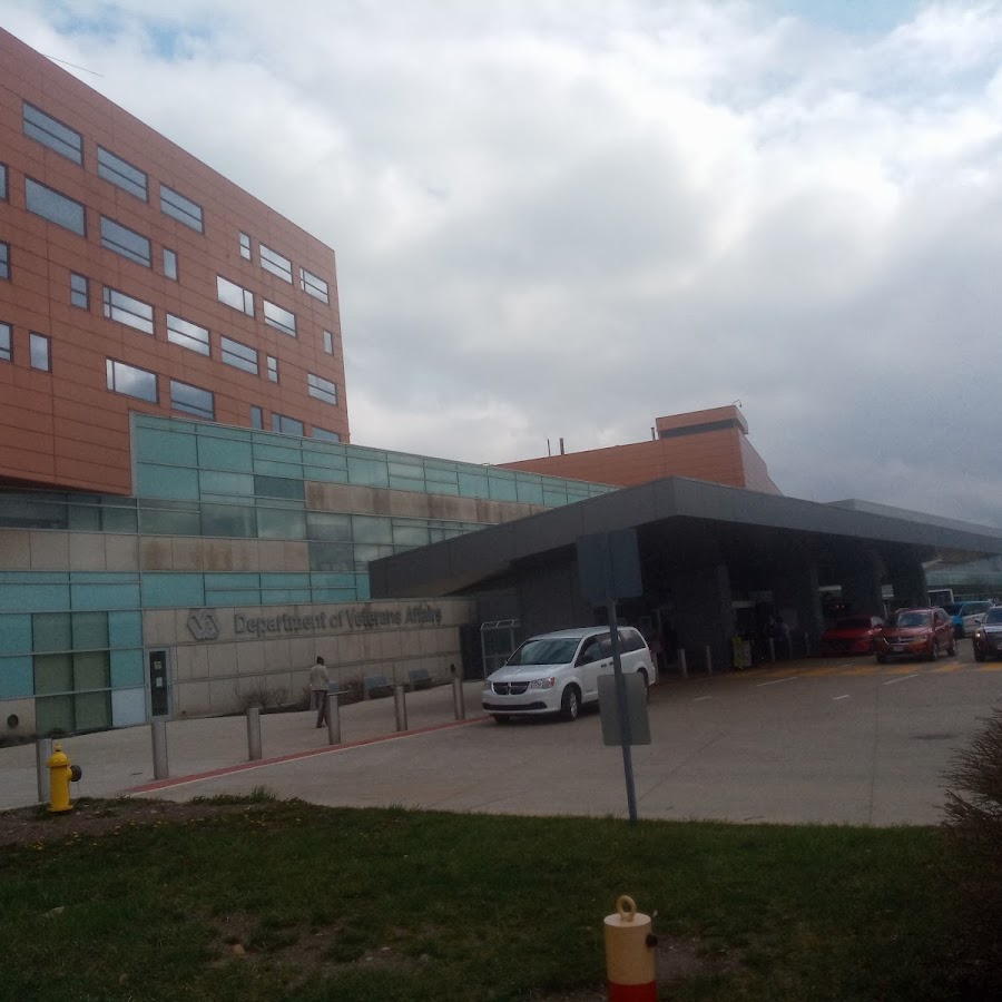 Chalmers P Wylie Veterans Administration Ambulatory Care Center-Dod Pharmacy