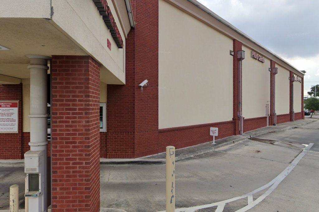 CVS Pharmacy y más
