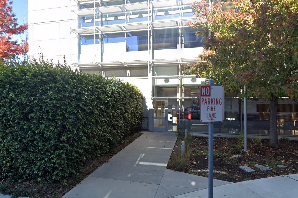 Valley Health Center-Moorpark